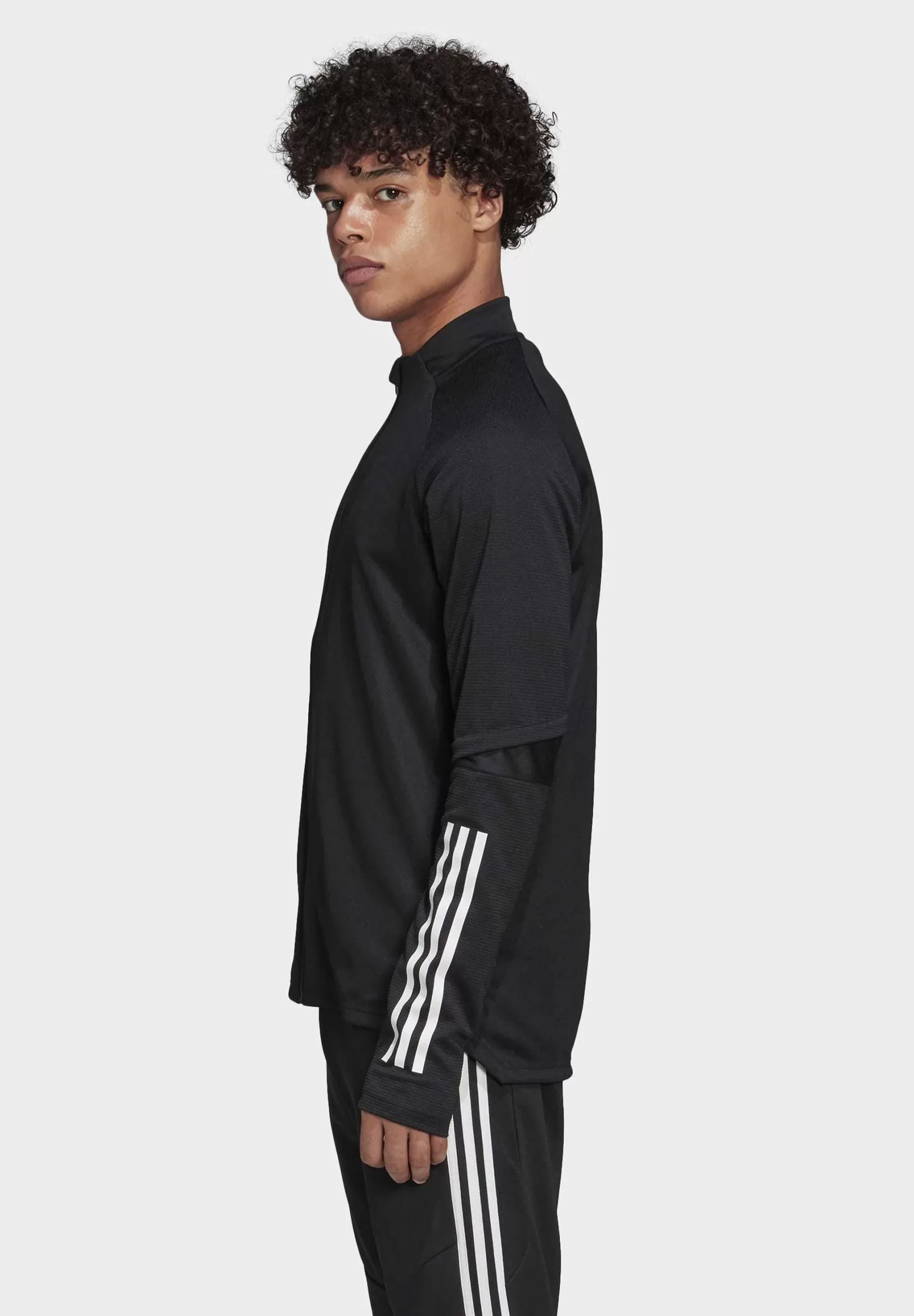 4fd2135c5de44fe280d4df0a5adc7e76